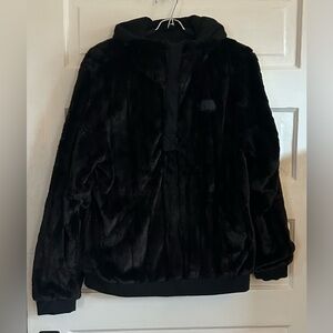 NWOT The North Face Black Faux Fur Hoodie, size -L